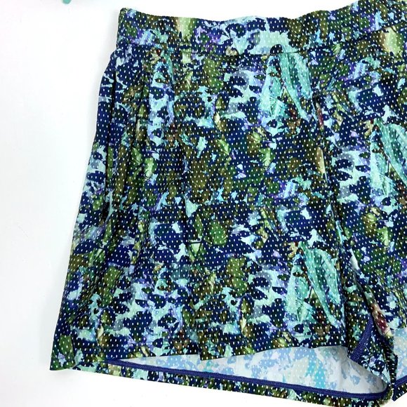 Lululemon Athletica High Waisted Workout & Go City Summer Shorts Size 10 - Picture 9 of 16